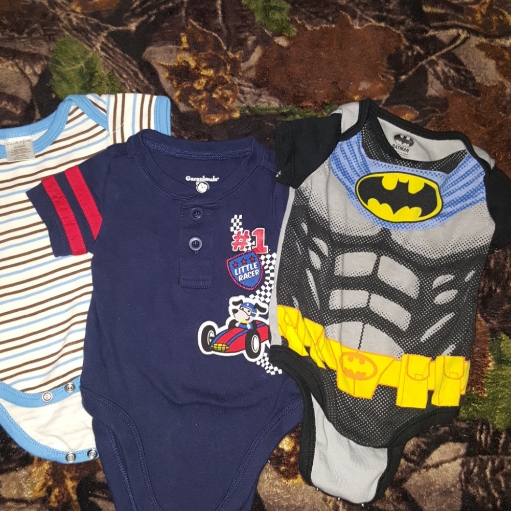 3 Short sleeve Infant Onsies